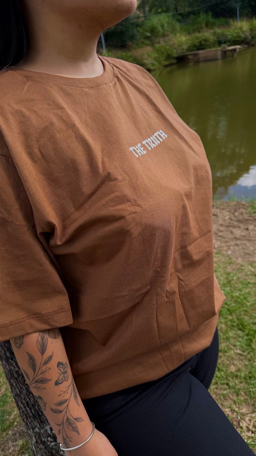 Camiseta Fé em Movimento — hover